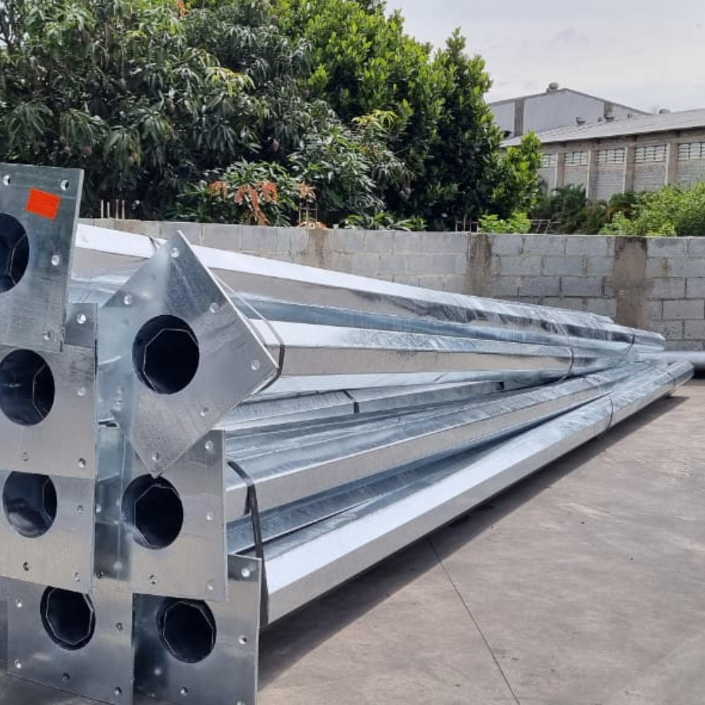 Postes Metálicos Galvanizados
